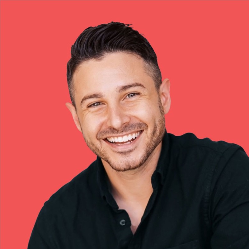 Jonathan Ronzio is a visionary CMO and co-founder at Trainual, a revolutionary platform for seamless team collaboration.